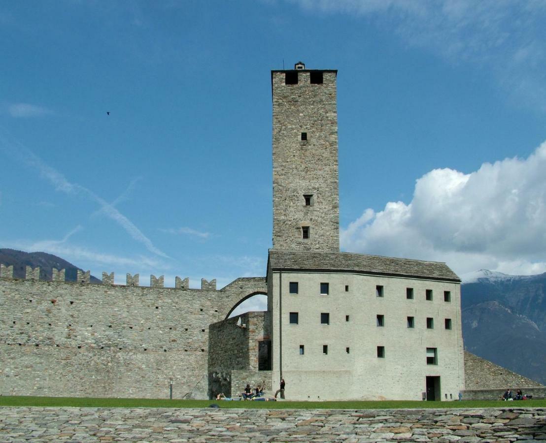 Apartament Bellinzona Piazza Collegiata Zewnętrze zdjęcie